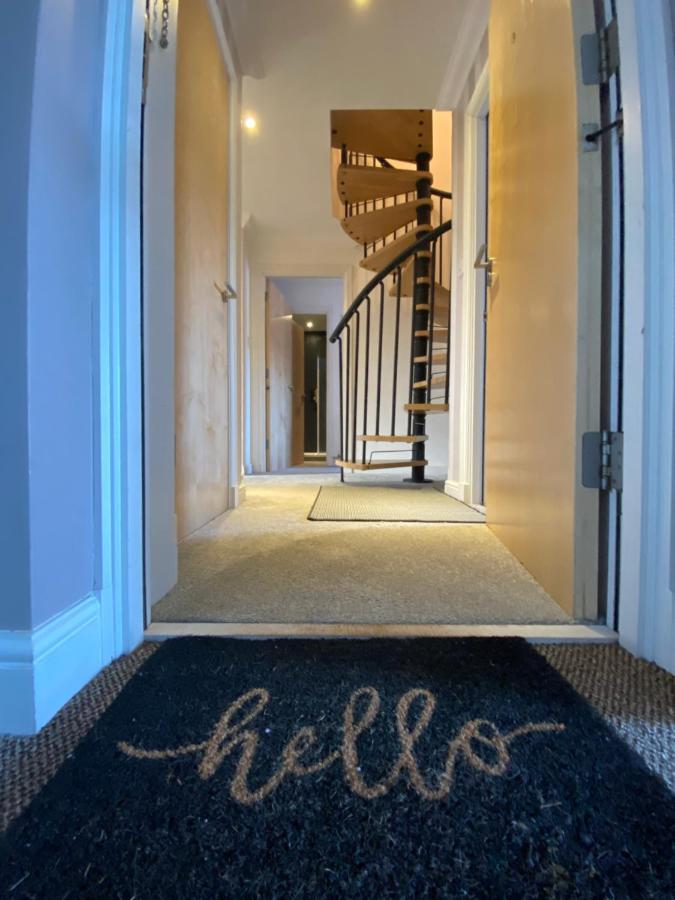 The Duplex Nairn- Spacious 3 Bedroom With Sunny Balcony Luaran gambar