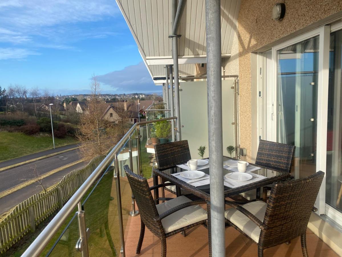 The Duplex Nairn- Spacious 3 Bedroom With Sunny Balcony Luaran gambar
